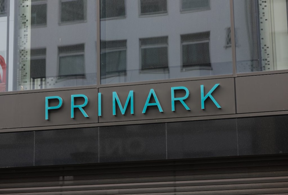 Primark chiude per la prima volta i suoi negozi in Germania